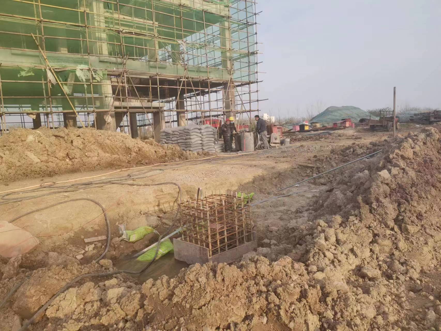 凤城当桥梁出现裂缝的时候应该及时加固修补